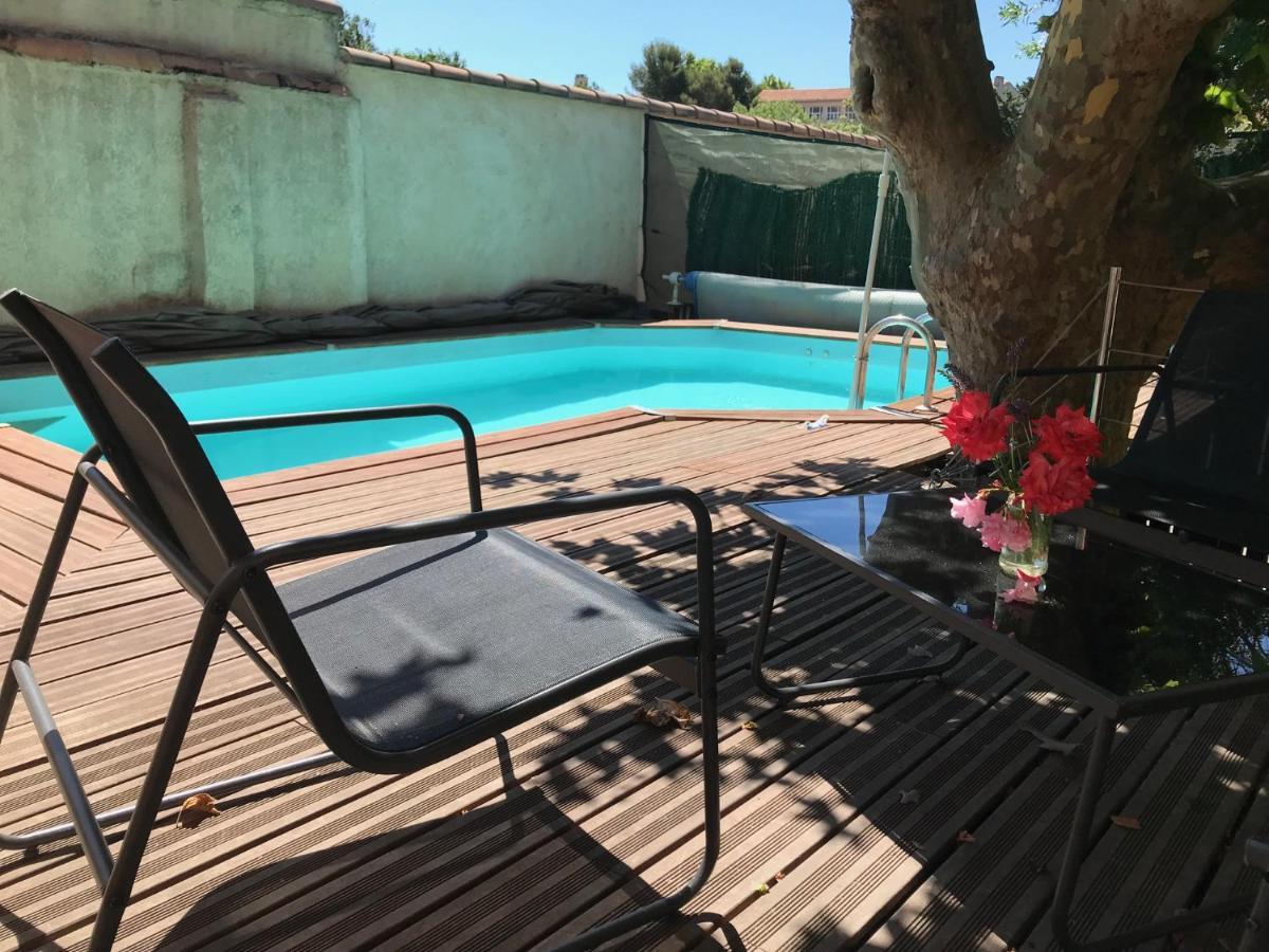 Chambre Climatisee Avec Sdb Privee Dans Une Villa Avec Piscine Ouverte D'Avril A Mi Octobre Marseilles Buitenkant foto